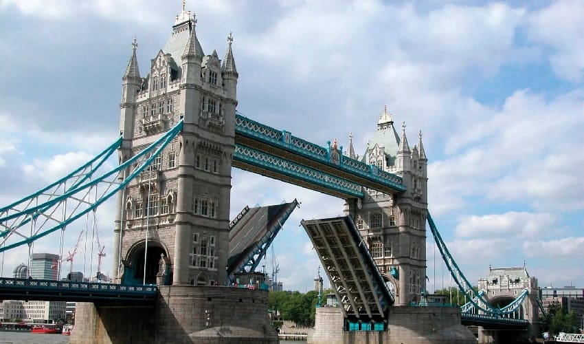 Tower Bridge