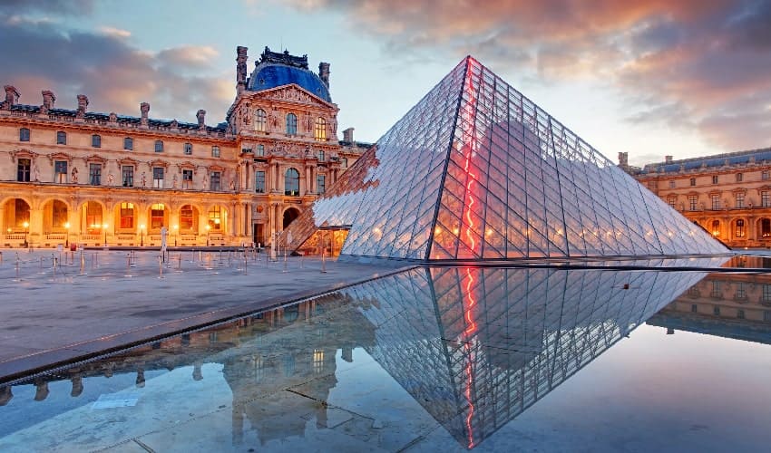 Louvre Museum